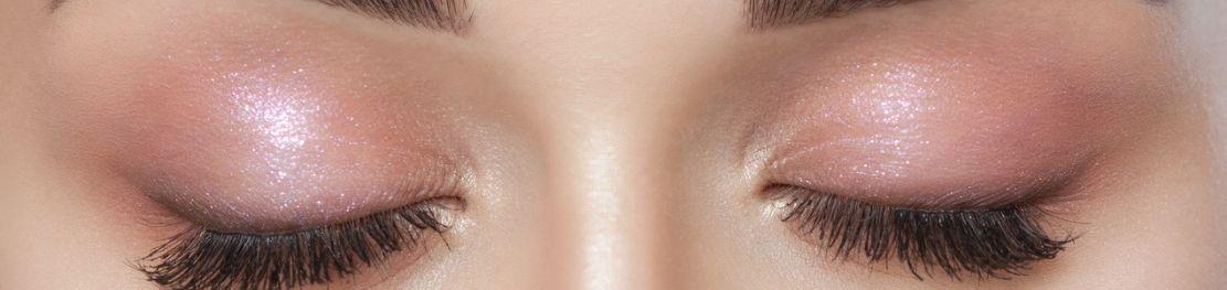This Easy, New Makeup Trick Helps You Look More Awake