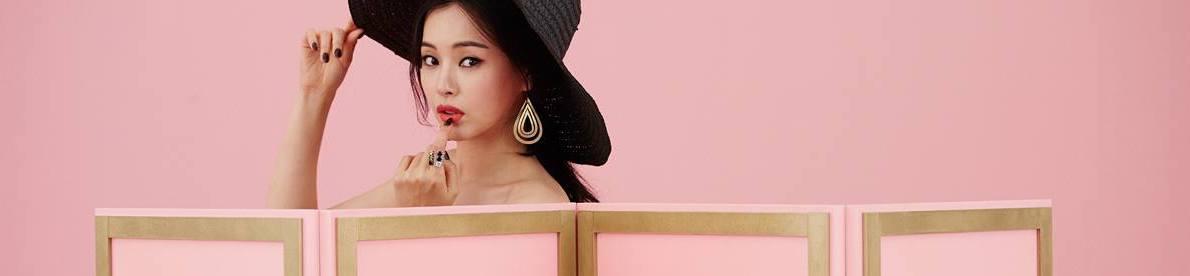 Queue Up 'Get It Beauty,' Where Korean Women Get Their Beauty Fix