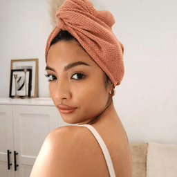 Prevent Frizz and Cut Hair Drying Time In Half With This Revolutionary New Towel